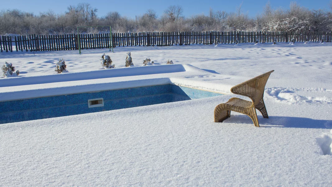 Piscine enterrée en hiver